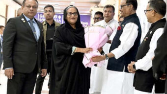 প্রধানমন্ত্রী দেশে ফিরেছেন
