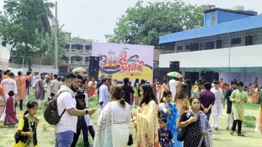 সিলেটে বর্ণাঢ্য আয়োজনে নতুন বছরকে বরণ