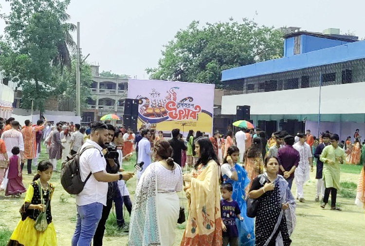 সিলেটে বর্ণাঢ্য আয়োজনে নতুন বছরকে বরণ