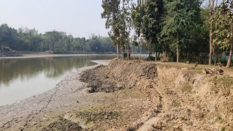 মৌলভীবাজারে প্রবাসী দেওয়ান আহমদ মুসান্নার মৎস্য খামার দখলের উদ্দেশ্যে হামলা
