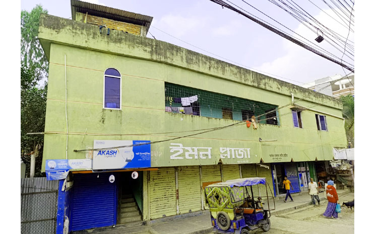 বালুচরে প্রবাসীর ইমন প্লাজা মার্কেট দখল করে নেওয়ার হুমকি, থানায় জিডি