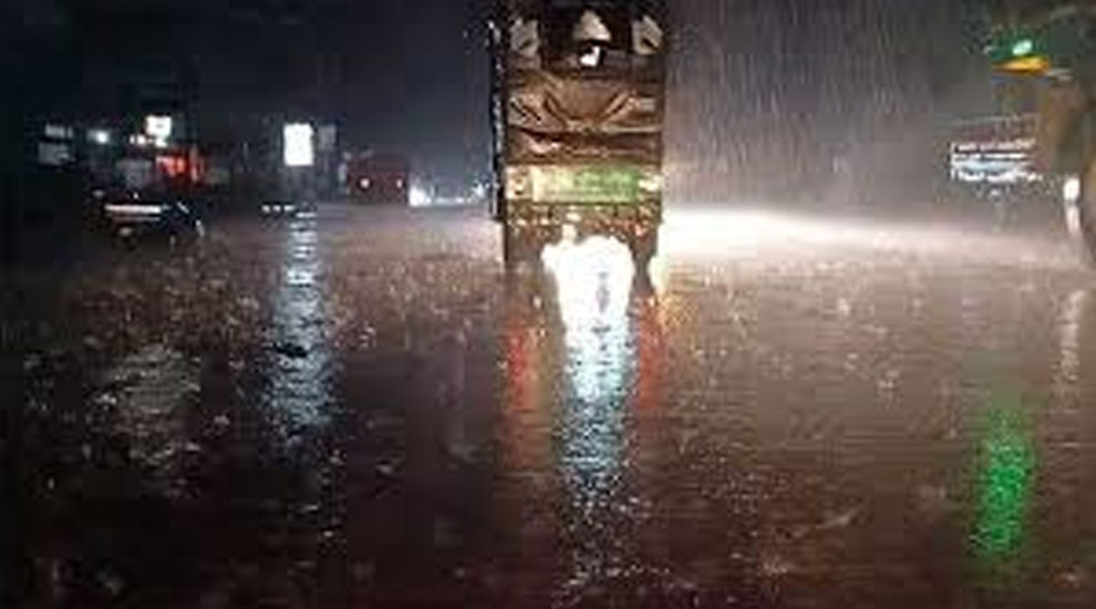 রাতেই সিলেটে ৬০ কি.মি. বেগে ঝড়ের শঙ্কা