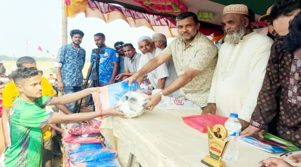 দিরাইয়ে শিশির মনির ফুটবল টুর্নামেন্টের জার্সি উন্মোচন